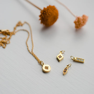 9ct Gold Circle Confetti Birthstone Necklace